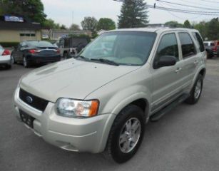 Used 2004 Ford Escape Limited in New Windsor, New York