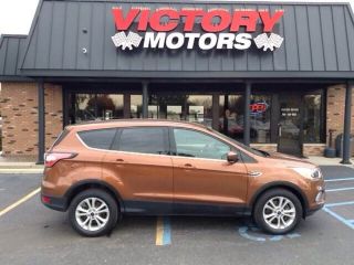 Used 2017 Ford Escape SE in Chesterfield, Michigan