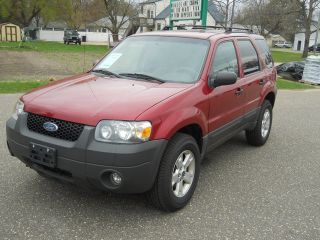 Used 2005 Ford Escape XLT in Saint Paul, Minnesota