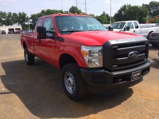 Used 2016 Ford F-350 Lariat in Red Bank, New Jersey