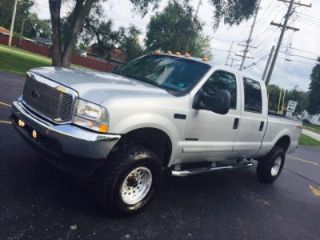 Used 2003 Ford F-350 XLT in Mishawaka, Indiana