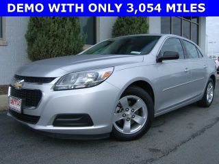 Used 2015 Chevrolet Malibu LS in Tinley Park, Illinois