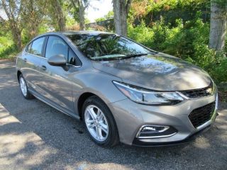 Used 2018 Chevrolet Cruze LT in Hudson, Florida