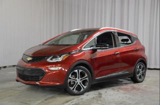 Used 2017 Chevrolet Bolt EV Premier in Milwaukee, Wisconsin