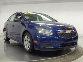 Used 2013 Chevrolet Cruze LS in Cedar Rapids, Iowa