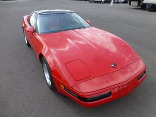 Used 1992 Chevrolet Corvette Base in Troy, Ohio