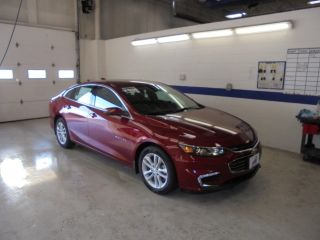 Used 2018 Chevrolet Malibu LT in Oshkosh, Wisconsin