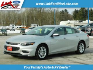 Used 2017 Chevrolet Malibu LT in Oak Brook, Illinois
