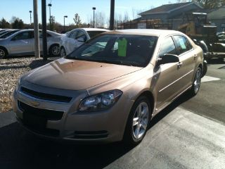 Used 2008 Chevrolet Malibu LS in Jackson, Michigan
