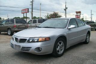 Used 2001 Pontiac Bonneville SE in Houston, Texas