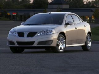 Used 2010 Pontiac G6 in Indianola, Iowa
