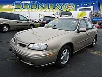 Used 1998 Oldsmobile Cutlass GLS in Milwaukee, Wisconsin