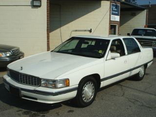 Used 1996 Cadillac DeVille in Colonial Heights, Virginia