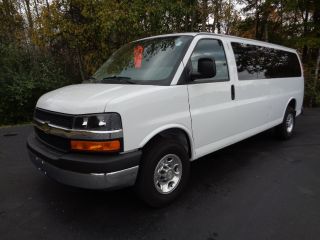 Used 2015 Chevrolet Express 3500 in North Manchester, Indiana