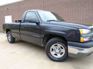 Used 2004 Chevrolet Silverado 1500 LS in Gladstone, Missouri
