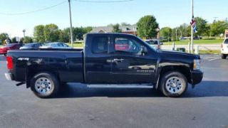 Used 2009 Chevrolet Silverado 1500 LS in Muskego, Wisconsin