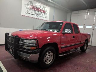 Used 2000 Chevrolet Silverado 1500 LS in Mandan, North Dakota