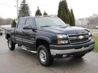 Used 2005 Chevrolet Silverado 2500HD LS in Muskegon, Michigan