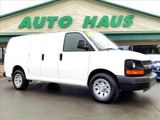 Used 2013 Chevrolet Express 1500 in Frankfort, Illinois