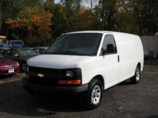 Used 2010 Chevrolet Express 1500 in Middletown, New Jersey