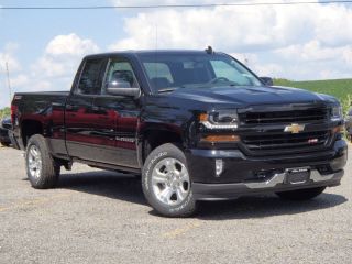 Used 2017 Chevrolet Silverado 1500 LT in Highland, Illinois
