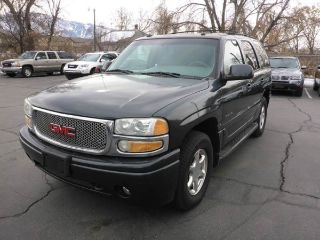 GMC Yukon Denali 2003