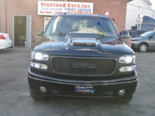 Used 2005 GMC Yukon Denali in Passaic, New Jersey