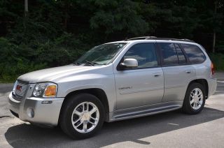 Used 2006 GMC Envoy in Naugatuck, Connecticut