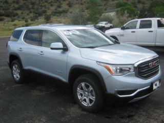 Used 2017 GMC Acadia SLE in Thousand Oaks, California