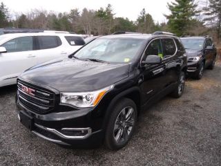 Used 2018 GMC Acadia SLT in Lunenburg, Massachusetts