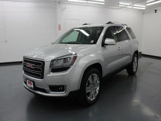 Used 2017 GMC Acadia SLT in Puyallup, Washington