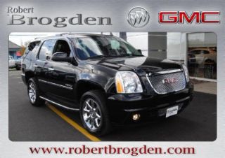 Used 2011 GMC Yukon Denali in Olathe, Kansas