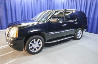 Used 2013 GMC Yukon Denali in Lynnwood, Washington