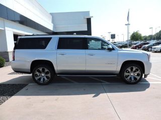 GMC Yukon XL 1500 2016
