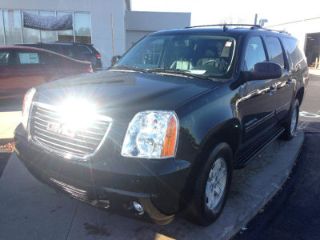 Used 2013 GMC Yukon XL 1500 in Fenton, Michigan