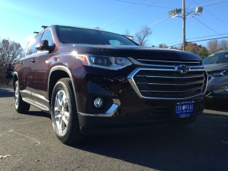 Used 2018 Chevrolet Traverse LT in Fitchburg, Massachusetts