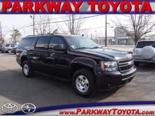 Used 2009 Chevrolet Suburban 1500 LT in Englewood Cliffs, New Jersey