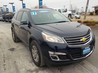Used 2017 Chevrolet Traverse LT in Bourbonnais, Illinois