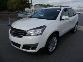 Used 2015 Chevrolet Traverse LT in Roswell, Georgia