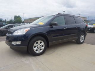 Used 2011 Chevrolet Traverse LS in Southfield, Michigan