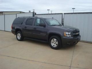 Used 2010 Chevrolet Suburban 1500 LS in Grand Prairie, Texas