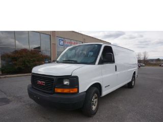 GMC Savana 3500 2005