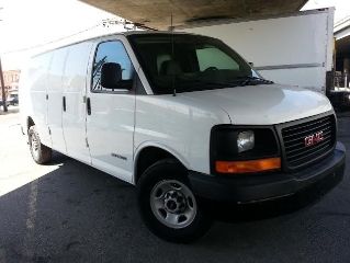 Used 2004 GMC Savana 3500 in Vernon, California