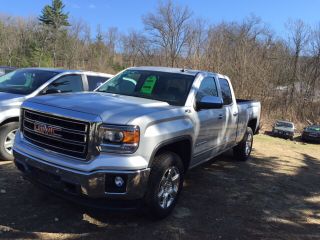 Used 2015 GMC Sierra 1500 SLT in Ware, Massachusetts