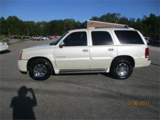 Used 2005 Cadillac Escalade in Henderson, North Carolina