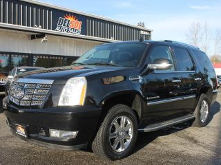 Used 2007 Cadillac Escalade in Everett, Washington