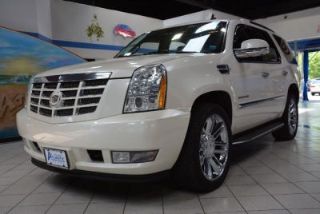 Used 2010 Cadillac Escalade in Bay Shore, New York
