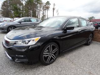 Used 2017 Honda Accord Sport in Auburn, Alabama