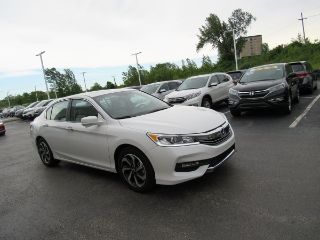 Used 2016 Honda Accord EXL in Kansas City, Missouri