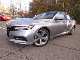 Used 2018 Honda Accord Touring in Nanuet, New York
